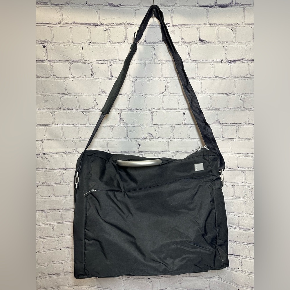 LEXON Document Messenger Bag with Strap Black